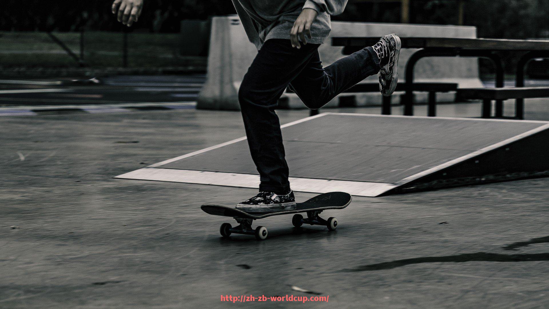 世俱杯直播-世俱杯比赛防守犯规位置分析热图及犯规频率统计